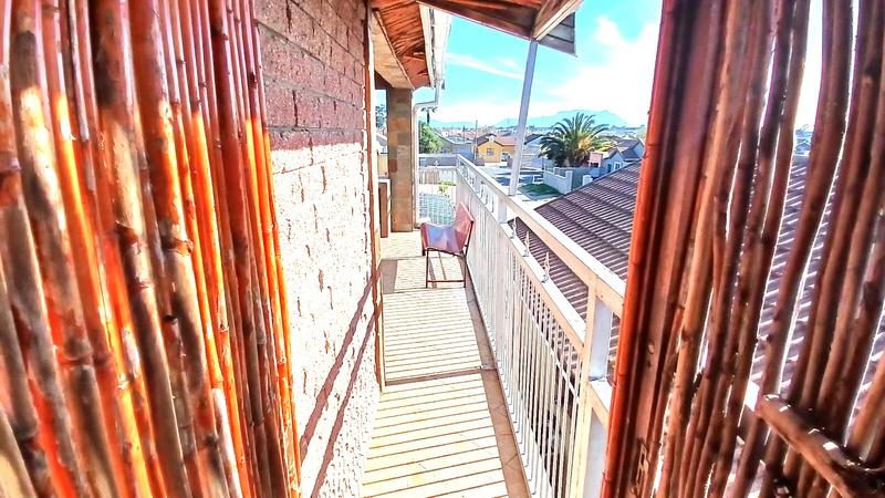 4 Bedroom Property for Sale in Highbury Western Cape